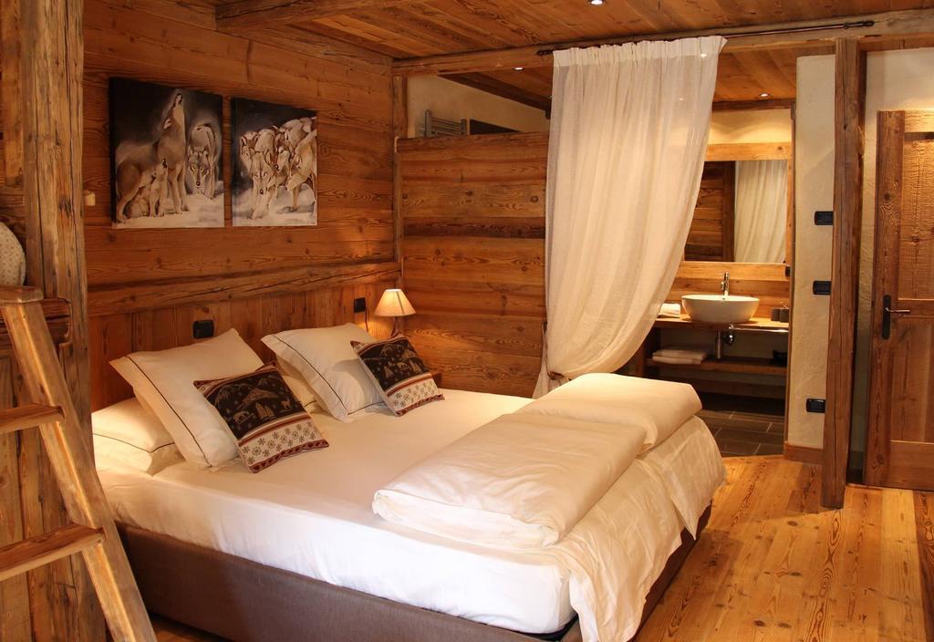 Les Trompeurs Chez Odette Bed & Breakfast Cogne Bilik gambar