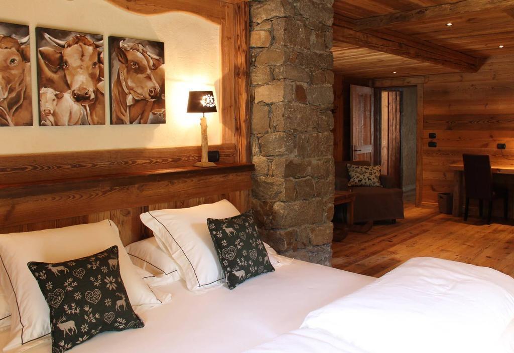 Les Trompeurs Chez Odette Bed & Breakfast Cogne Bilik gambar